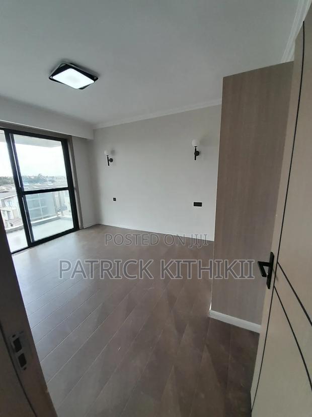 3bdrm Apartment in Apple Tree, Hotel 67 Area for rent