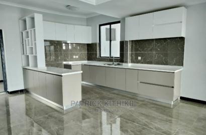 3bdrm Apartment in Zanzi Court, Kilimani for sale