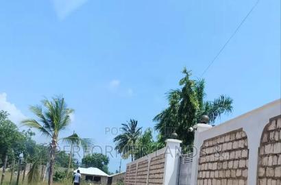 Kombani Kwale Ready Title 50X100 Plots at 1.3M