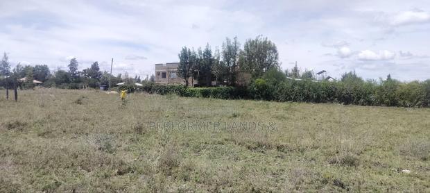 Kisaju Ready Title 50 X100 Plots at
