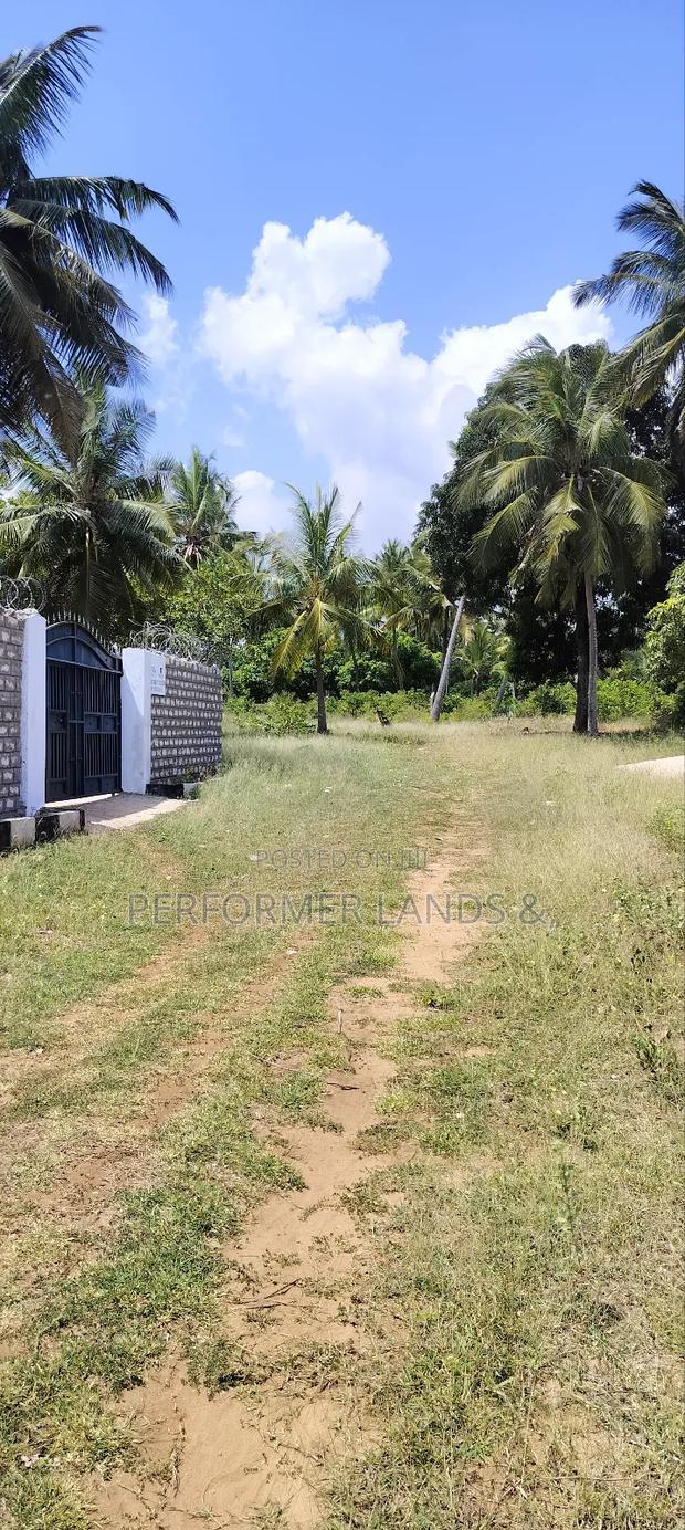 Kombani Kwale Ready Title 50X100 Plots at 1.3M