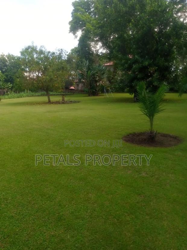 1 Acre for Sale in Milimani Nakuru With a House