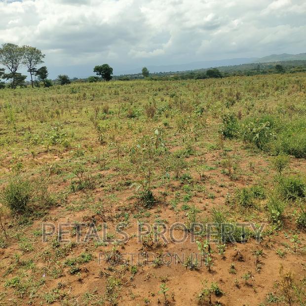 7.5 Acres for Sale in Kampi Ya Moto