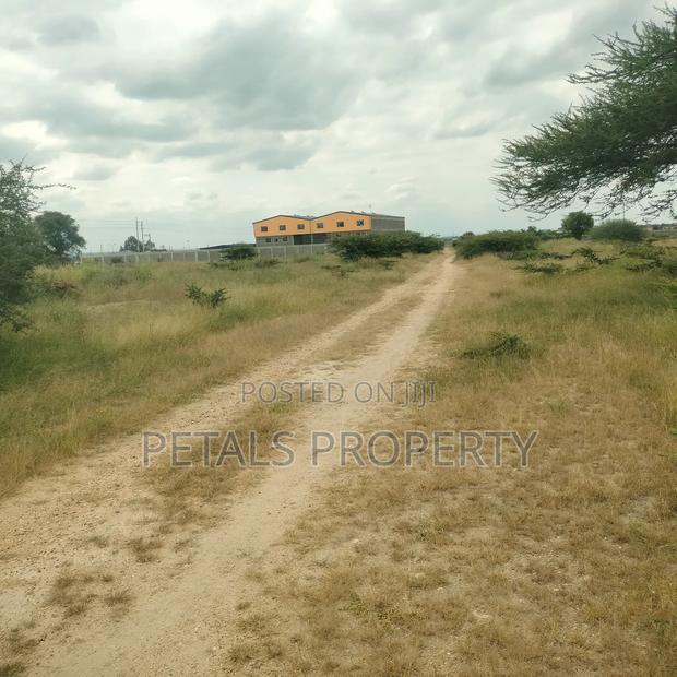 Prime 180 Acres for Sale in Isinya Kajiado Highway