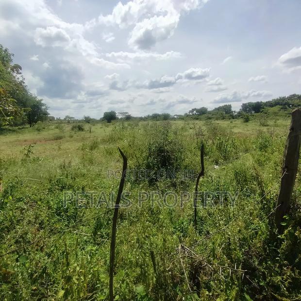 6 Acres for Sale in Kipsyenan(Mauante) Kampi Ya Moto