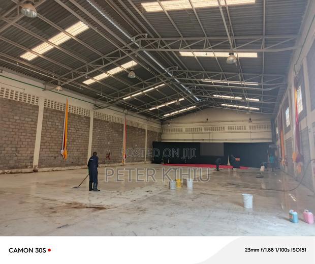 Godown Warehouse to Let 35000sqft
