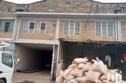 Godown for Sale 3900sqft With Offices and Washrooms