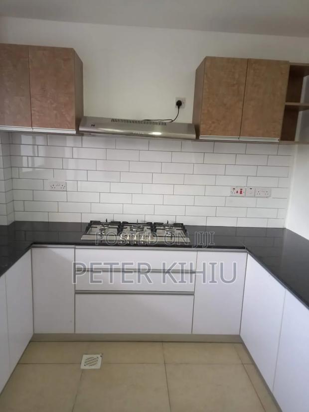 3bdrm Apartment in Lavington for sale