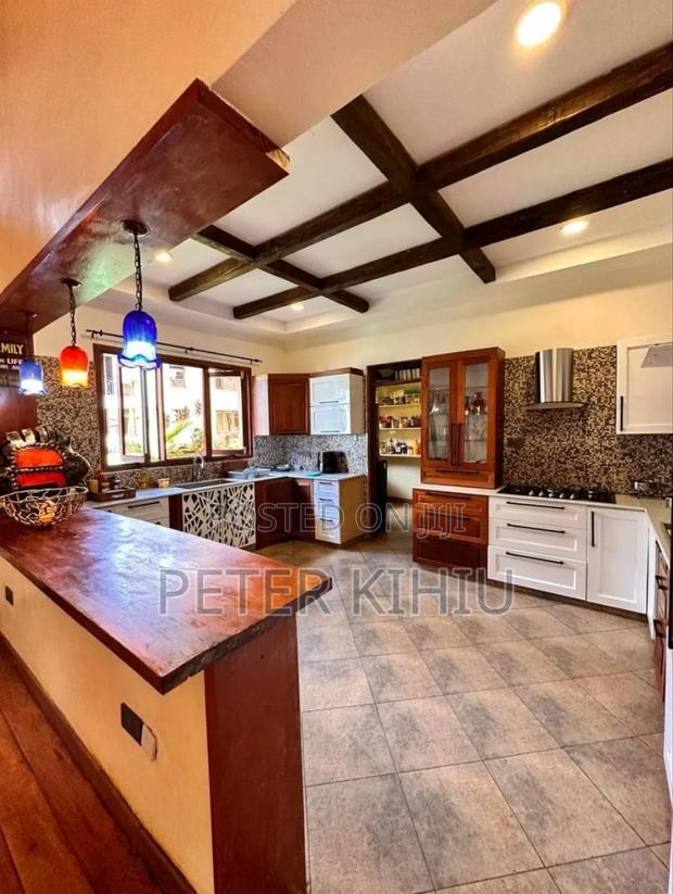 8bdrm House in Ridgeway, Ridgeways for sale