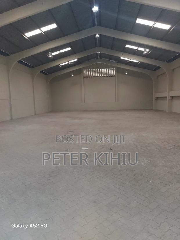 Godown to Let 8000sqft Off North Airport Road