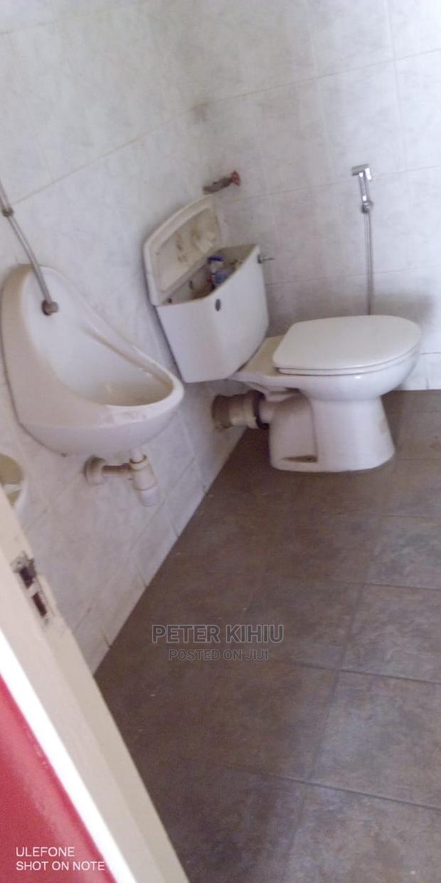 Commercial Building for Sale in Industrial Area