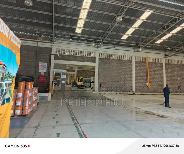 Godown Warehouse to Let 35000sqft