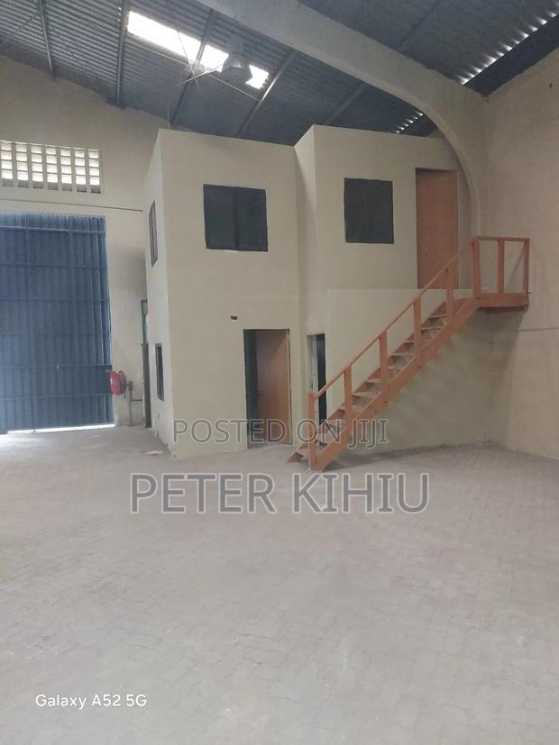 Godown to Let 8000sqft Off North Airport Road