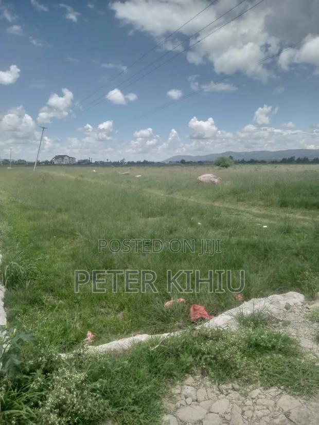 Kangundo Road Near Maala 1ac Touching Tarmac for Sale