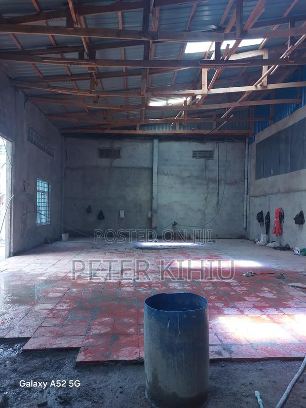 Godown to Off Enterprise Rd 2000sqft
