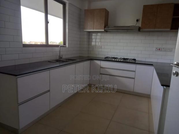 3bdrm Apartment in Lavington for sale