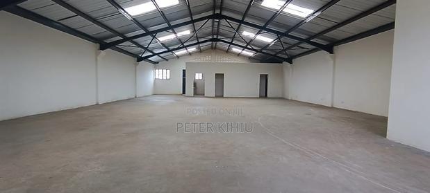 Godown to Let 4000sqftin Baba Ndogo