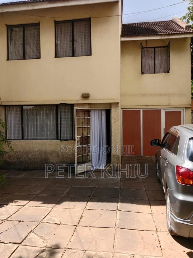 4bdrm Maisonette in Kodi Road, Nairobi West for sale