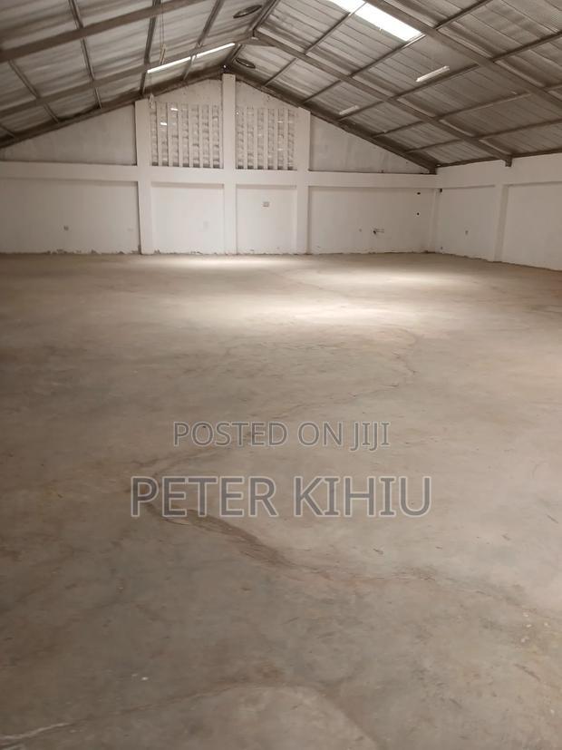 Godown to Let 9000sqft Off Eastern Bypass Near Afrosayari