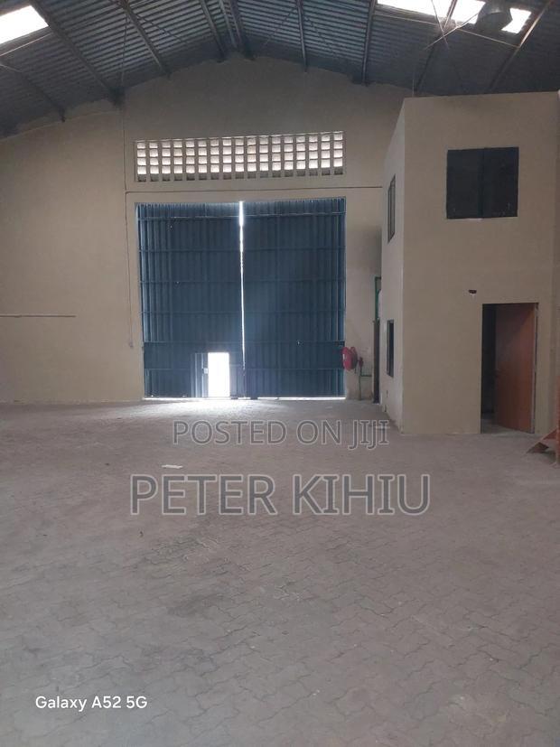 Godown to Let 8000sqft Off North Airport Road