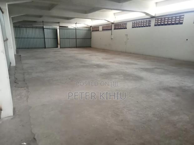 Godown to Let 2600sqft Off Enterprise Rd on 1st Floor