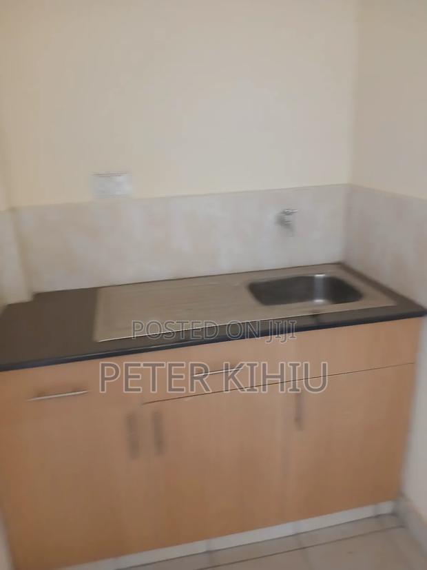Godown to Let 4200sqft in Baba Ndogo