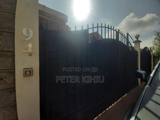 4bdrm Maisonette in Phenom Estate for sale