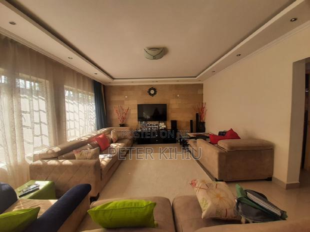 4bdrm Maisonette in Phenom Estate for sale