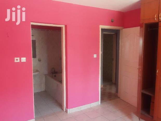 3bdrm Apartment in Honey Suckle Estate, Embakasi for sale
