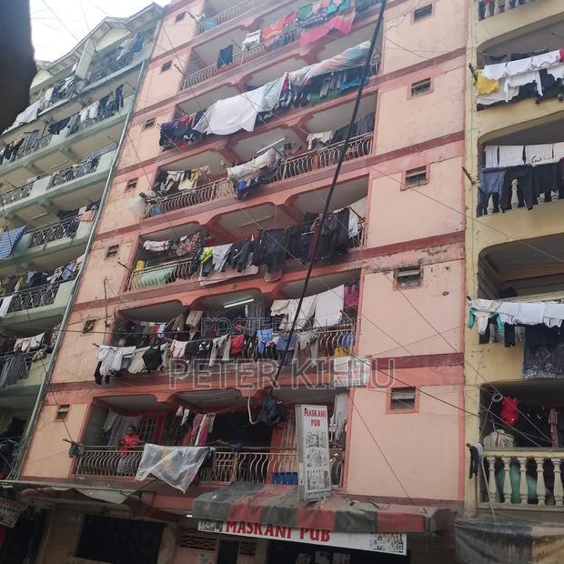 1bdrm Block of Flats in Pipeline for sale