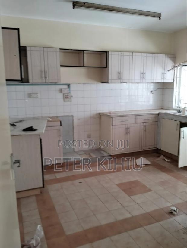 3bdrm Maisonette in Upperhill for rent