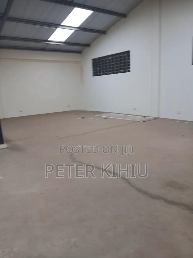 Godown to Let 4200sqft in Baba Ndogo