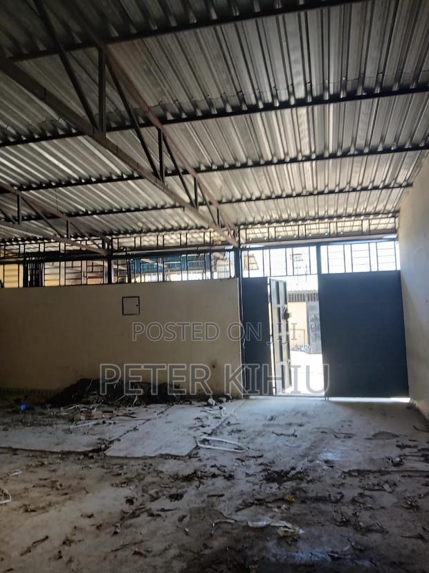 Godown to Let 1500sqft at Donholm