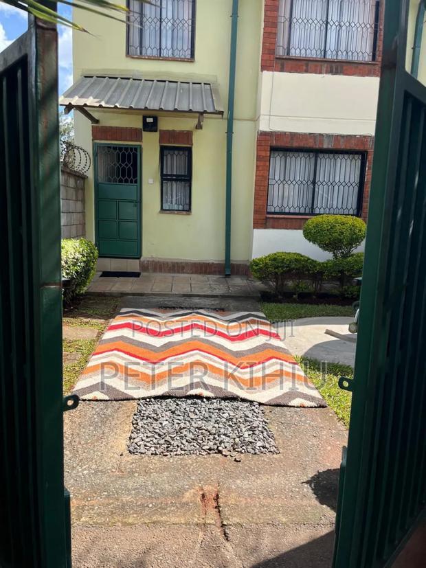 3bdrm Maisonette in Nyayo Embakasi Phase for sale