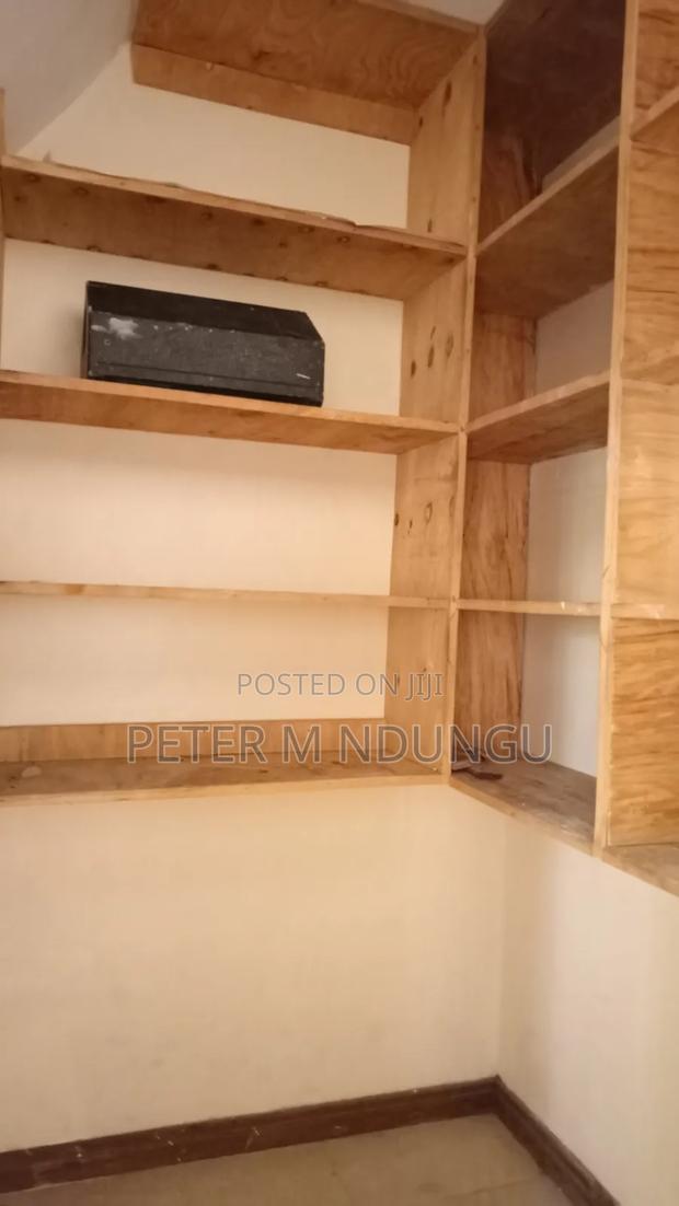 7bdrm Maisonette in Ridgeridgeways for rent