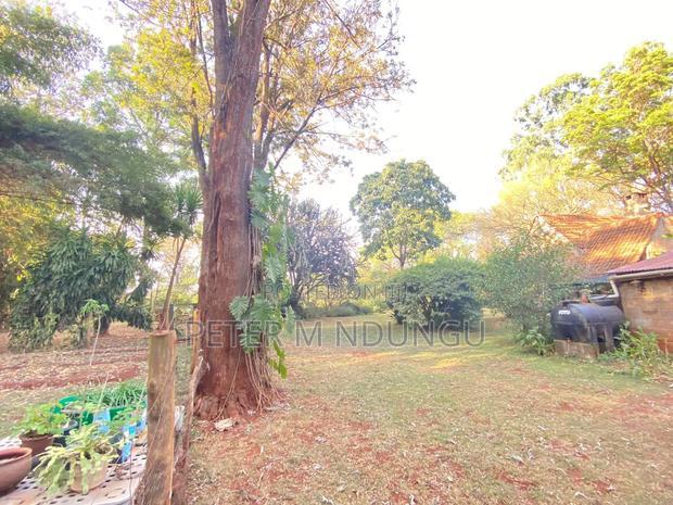 Prime Land 2.5 Acres, Ridgeways