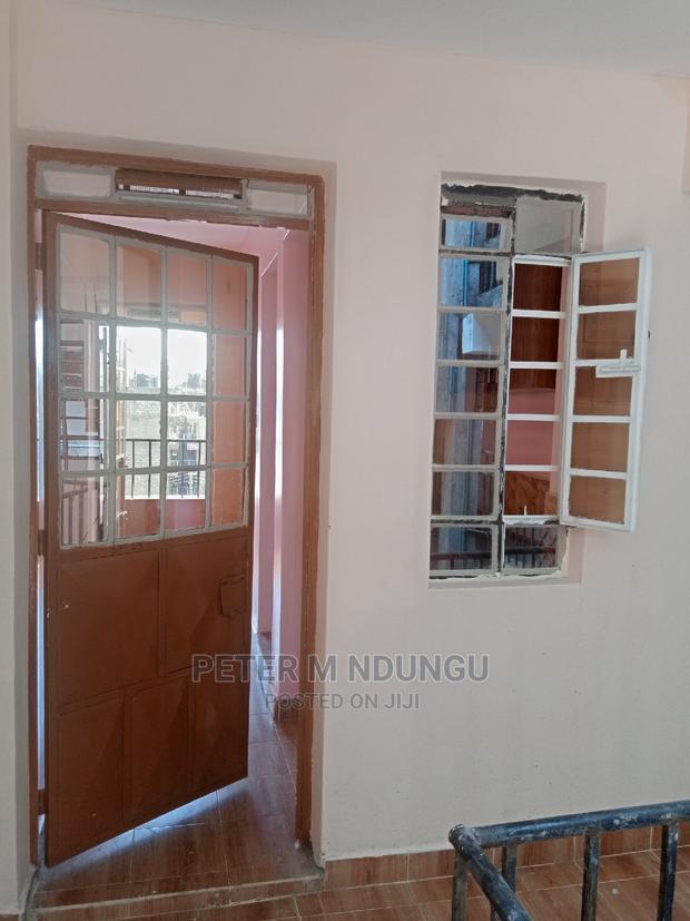 Modern Bedsitter to Let