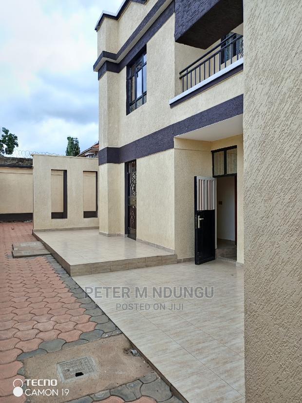 6bdrm Maisonette in Membley Estate for sale