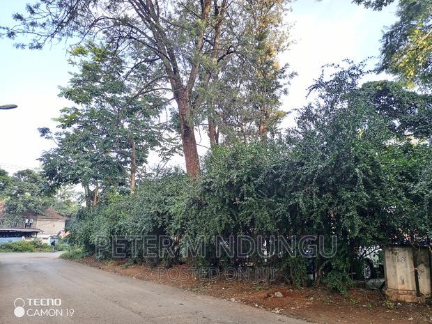 Prime Plot on Sale, 0.6acres ,Parklands