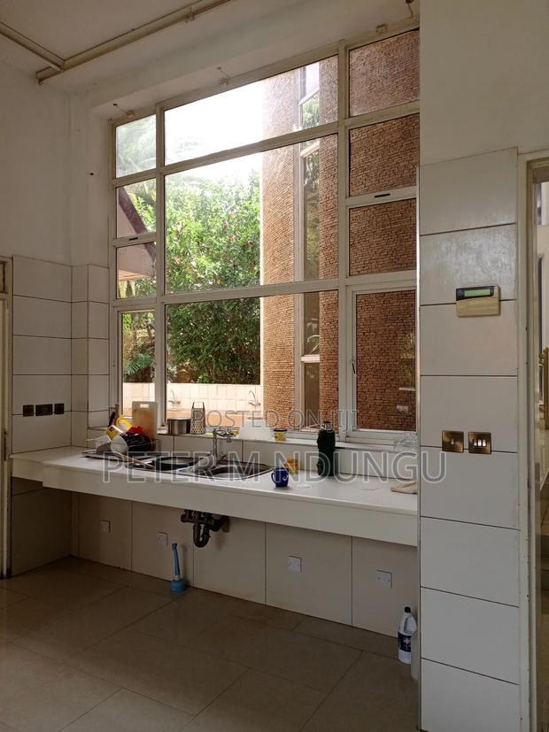 7bdrm Mansion in Old Muthaiga for sale