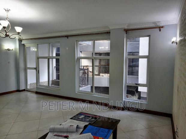3bdrm Apartment in Safari Park, Nairobi Central for sale