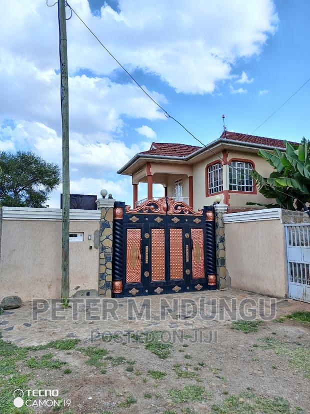 5bdrm Maisonette in Kwa Kairu for sale