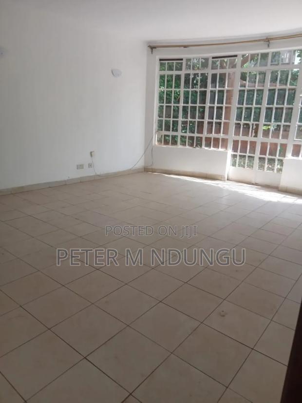 5bdrm Maisonette in Garden City, Nairobi Central for sale