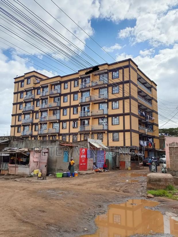 Furnished 1bdrm Block of Flats in Membley for sale