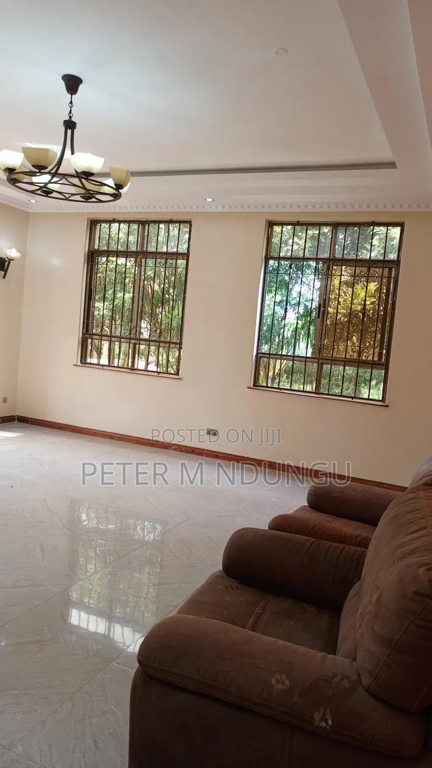 7bdrm Maisonette in Ridgeridgeways for rent