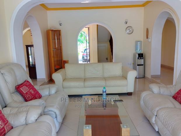 Furnished 5bdrm Villa in Nyali for sale