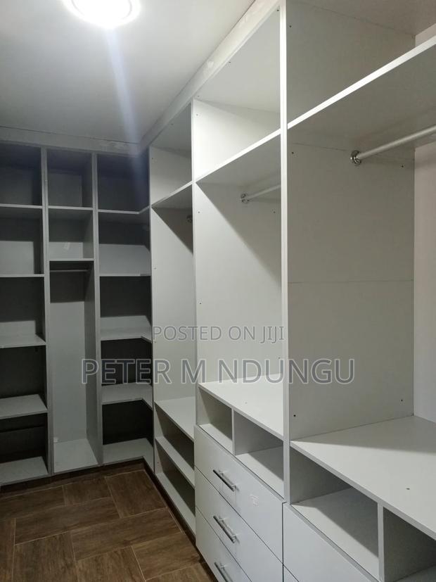 7bdrm Maisonette in Ridgeways for rent