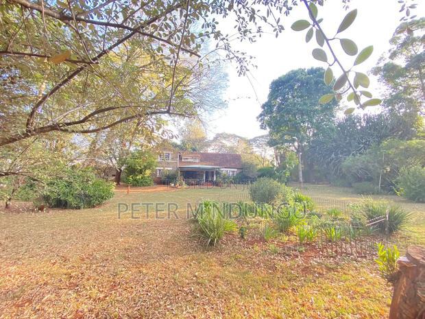 Prime Land 2.5 Acres, Ridgeways