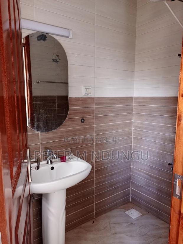 3bdrm Apartment in Ruaka for rent