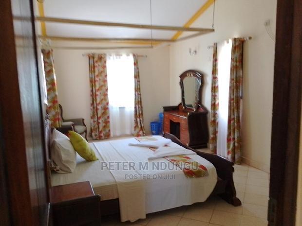 Furnished 5bdrm Villa in Nyali for sale